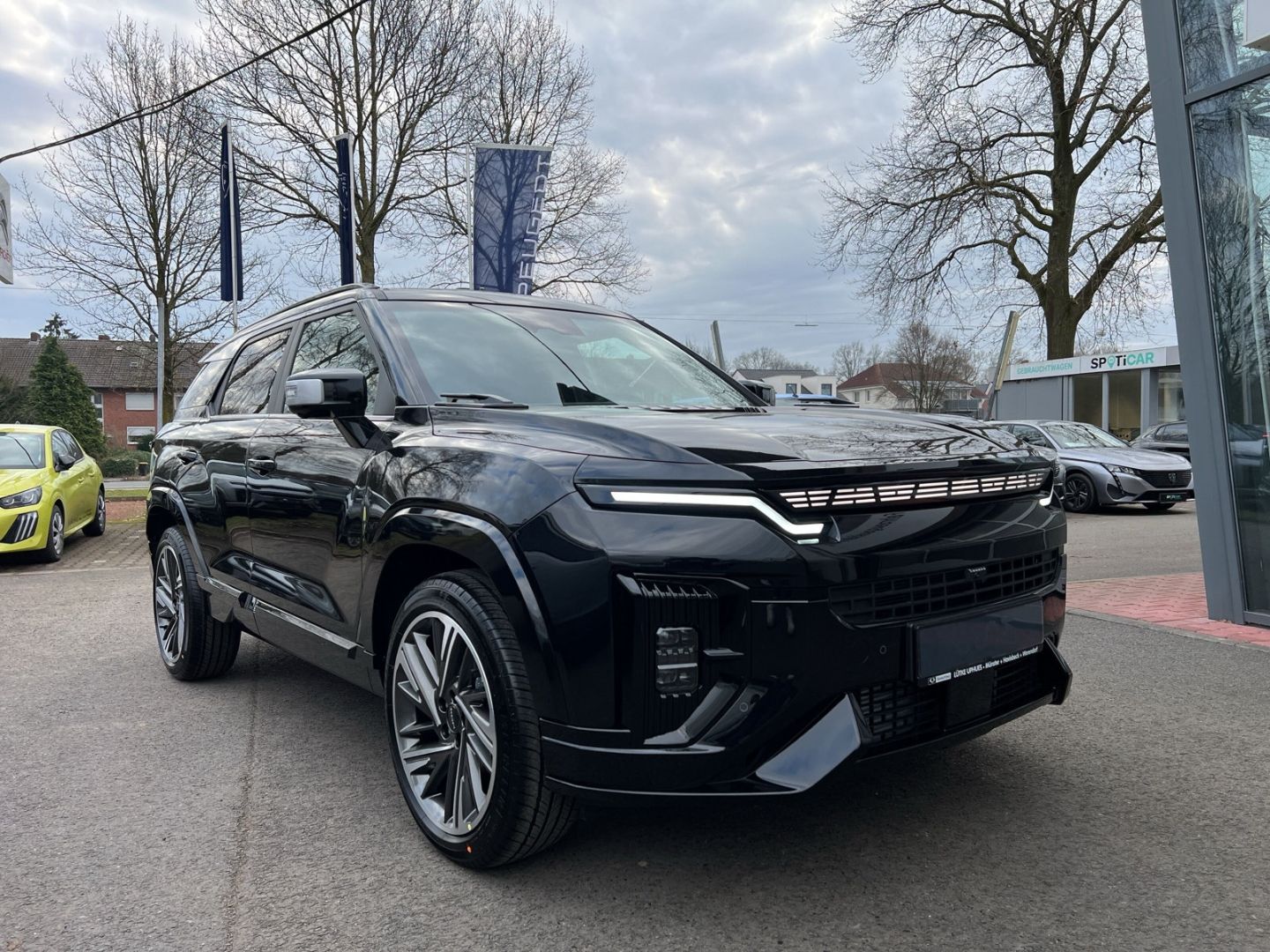 Fahrzeugabbildung KGM Actyon Lux Navi Leder ACC El. Heckklappe CarPlay