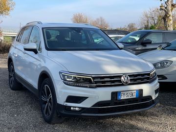 Volkswagen Tiguan - 3