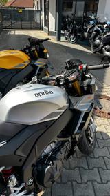 Aprilia Tuono V4 1100 E5+ 2026 - Angebote