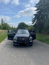 Mercedes-Benz GL 550 4MATIC - Designo AMG line