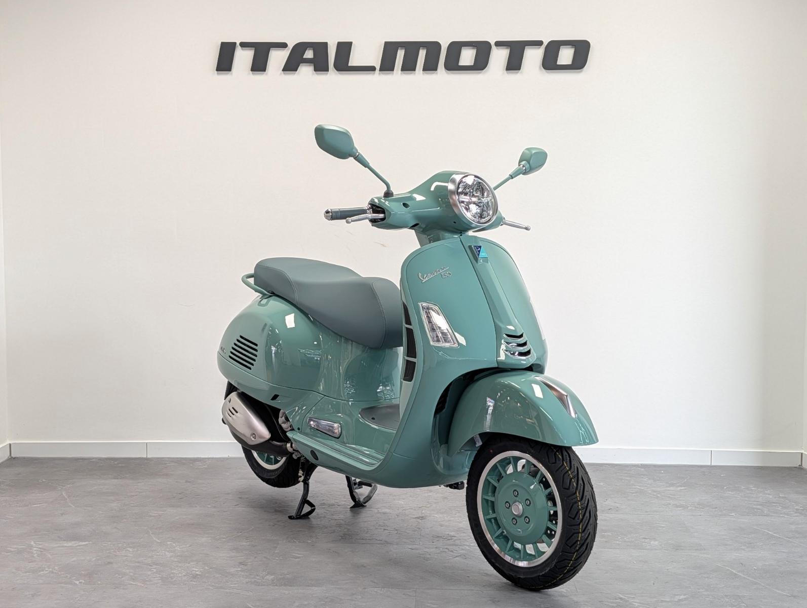 Vespa GTS 310 80th E5+ NEU