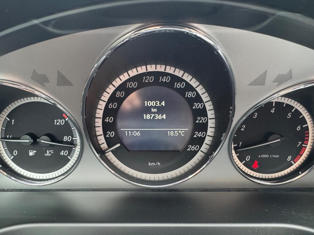 Mercedes-Benz C 180