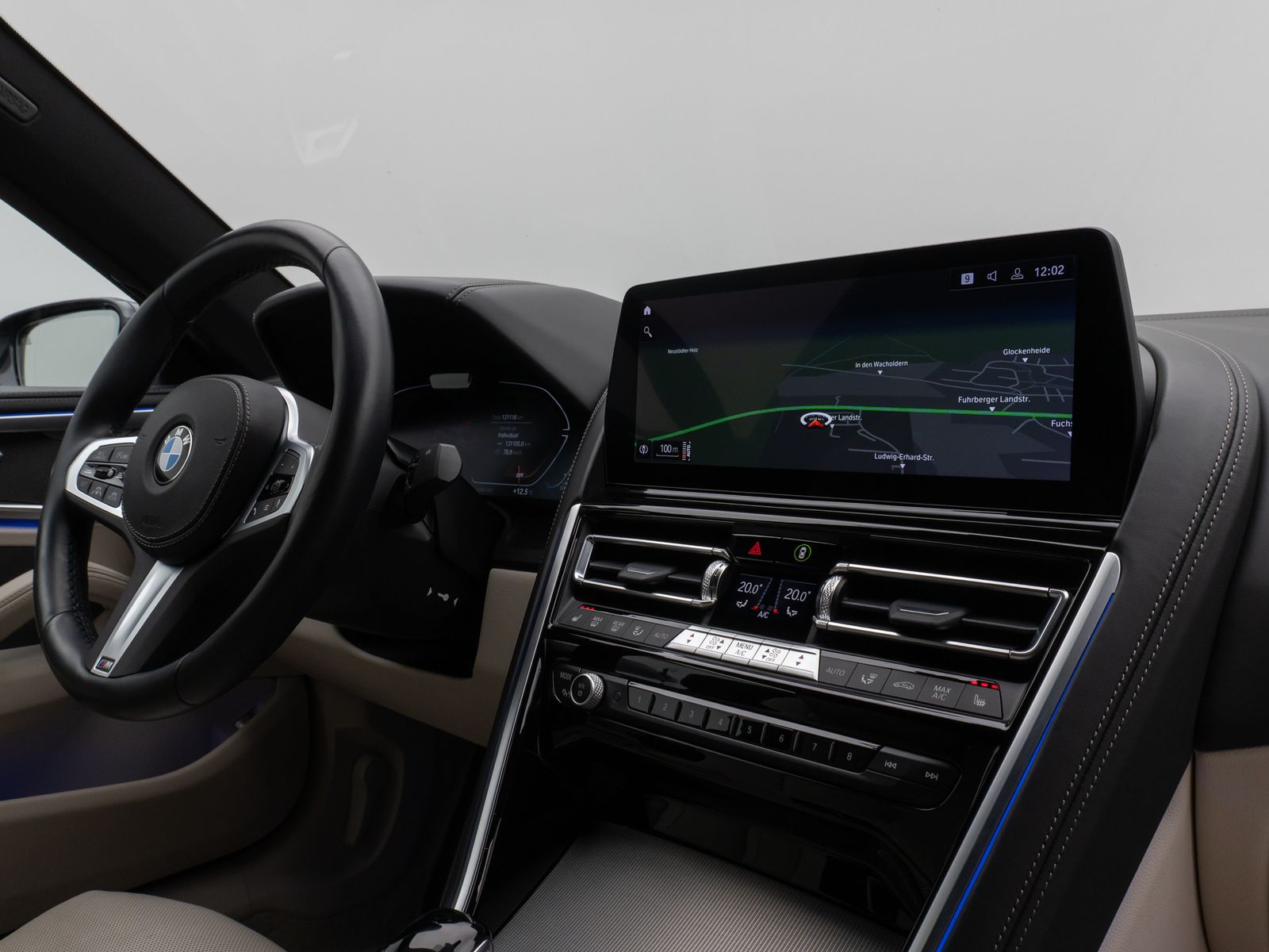 Fahrzeugabbildung BMW 840d xD Gran Coupè Laser 360°HUD SoftCl DisplKey