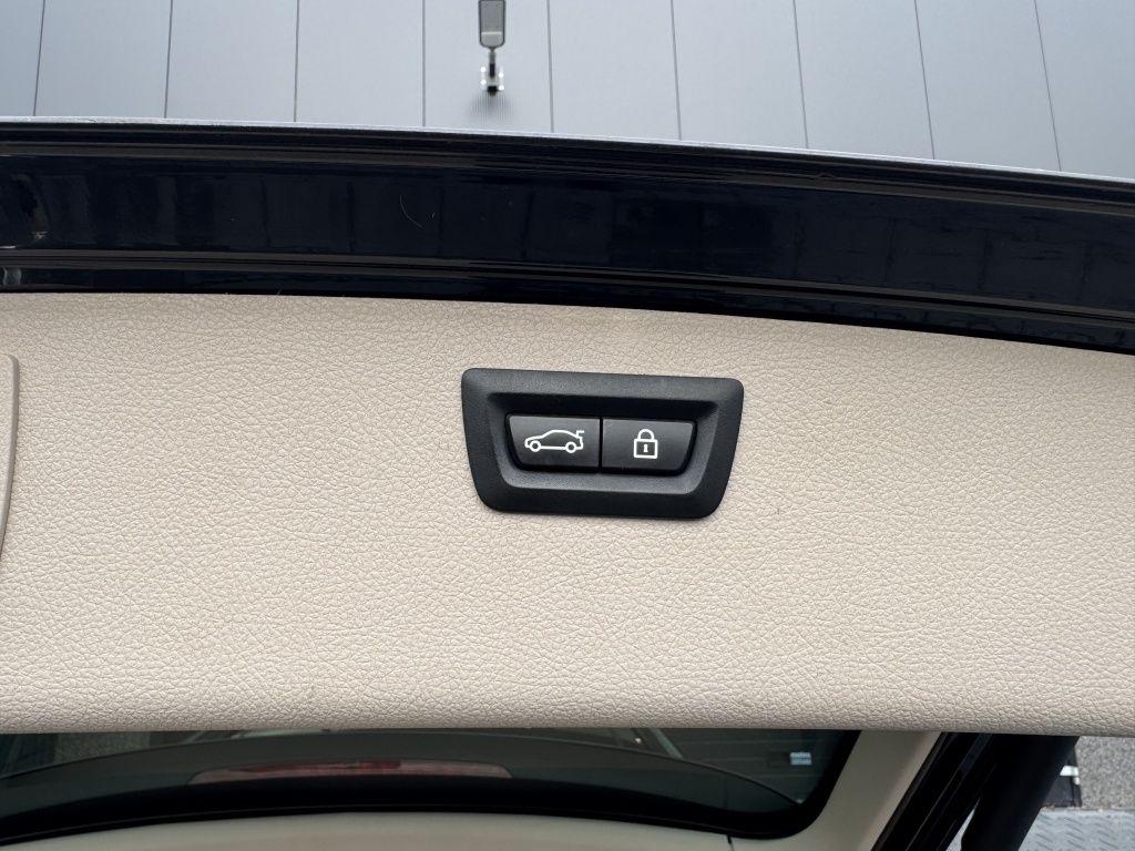 BMW 320 2014 — photo 10
