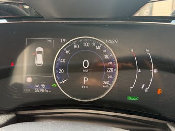 Lexus NX 350h - 11