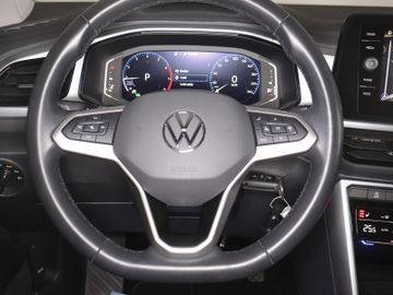 Volkswagen T-Roc - 4