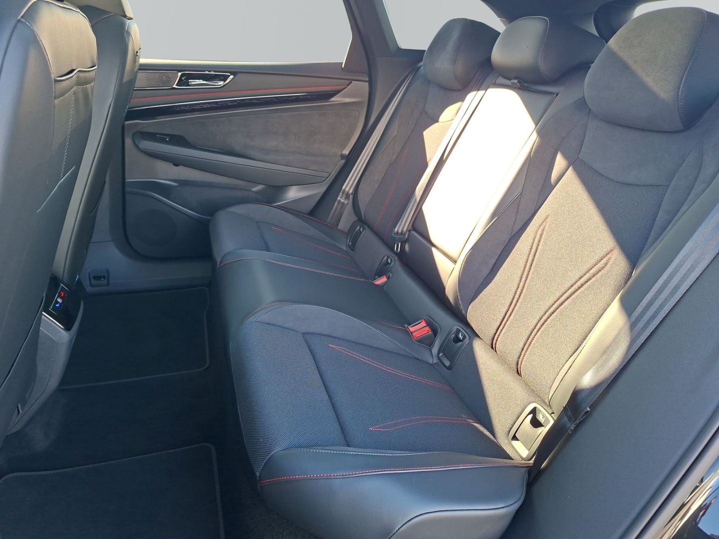 ID.7 Tourer GTX 4Motion *AHK*KAMERA*NAVI*PANORAM