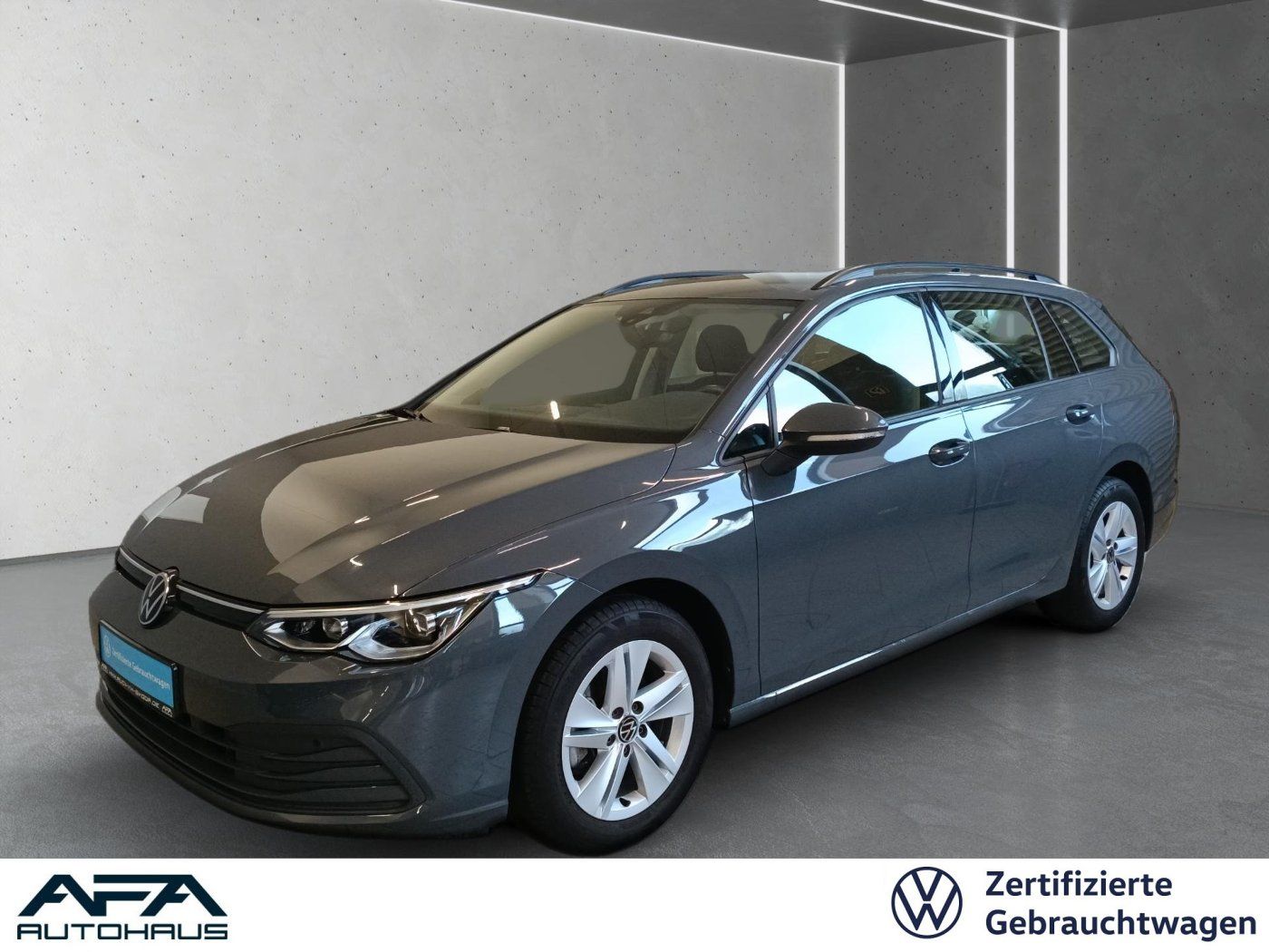 Volkswagen Golf VIII Var. 1.5 eTSI LIFE DSG LED NAV ACC SHZ foto 1