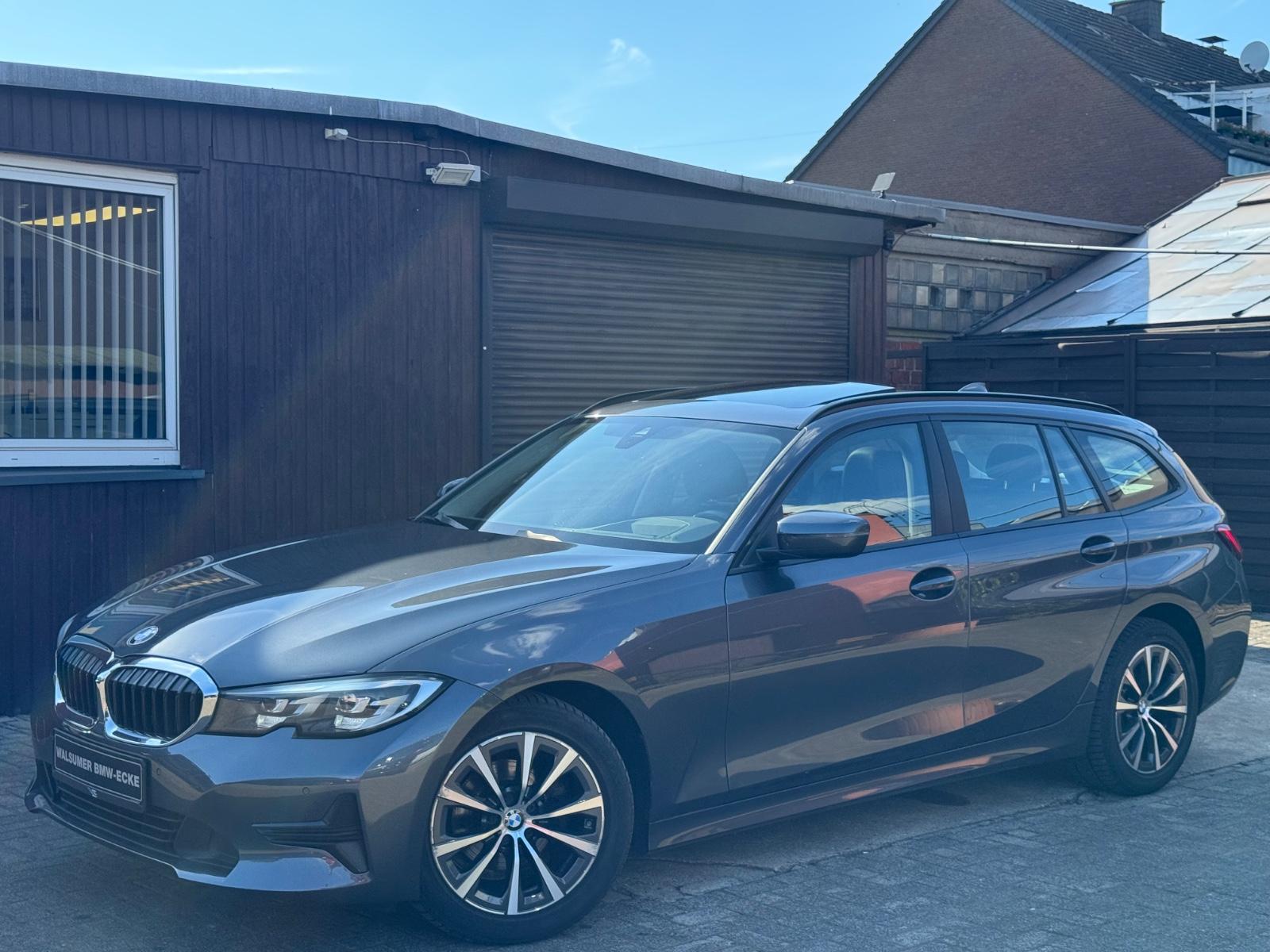 BMW 318d touring Aut. PANO LED LEDER HUD NAVI