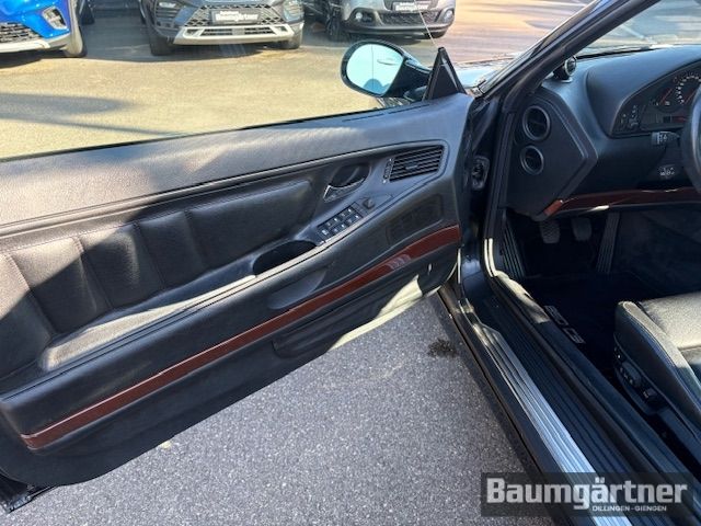 Fahrzeugabbildung BMW 850 CSi V12 M-Paket 6-Gang-Schalter Schiebedach