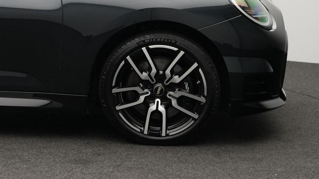 MINI Cooper SE - Bild 17