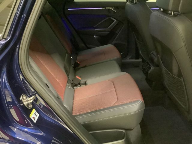 Q3 S line 45 TFSI e S tronic,Matrix-LED,Kamera,N