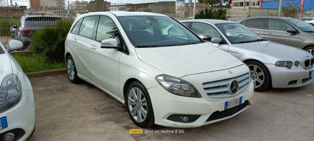 Mercedes-Benz Mercedes-benz B 180 B 180 CDI Automatic Premium 