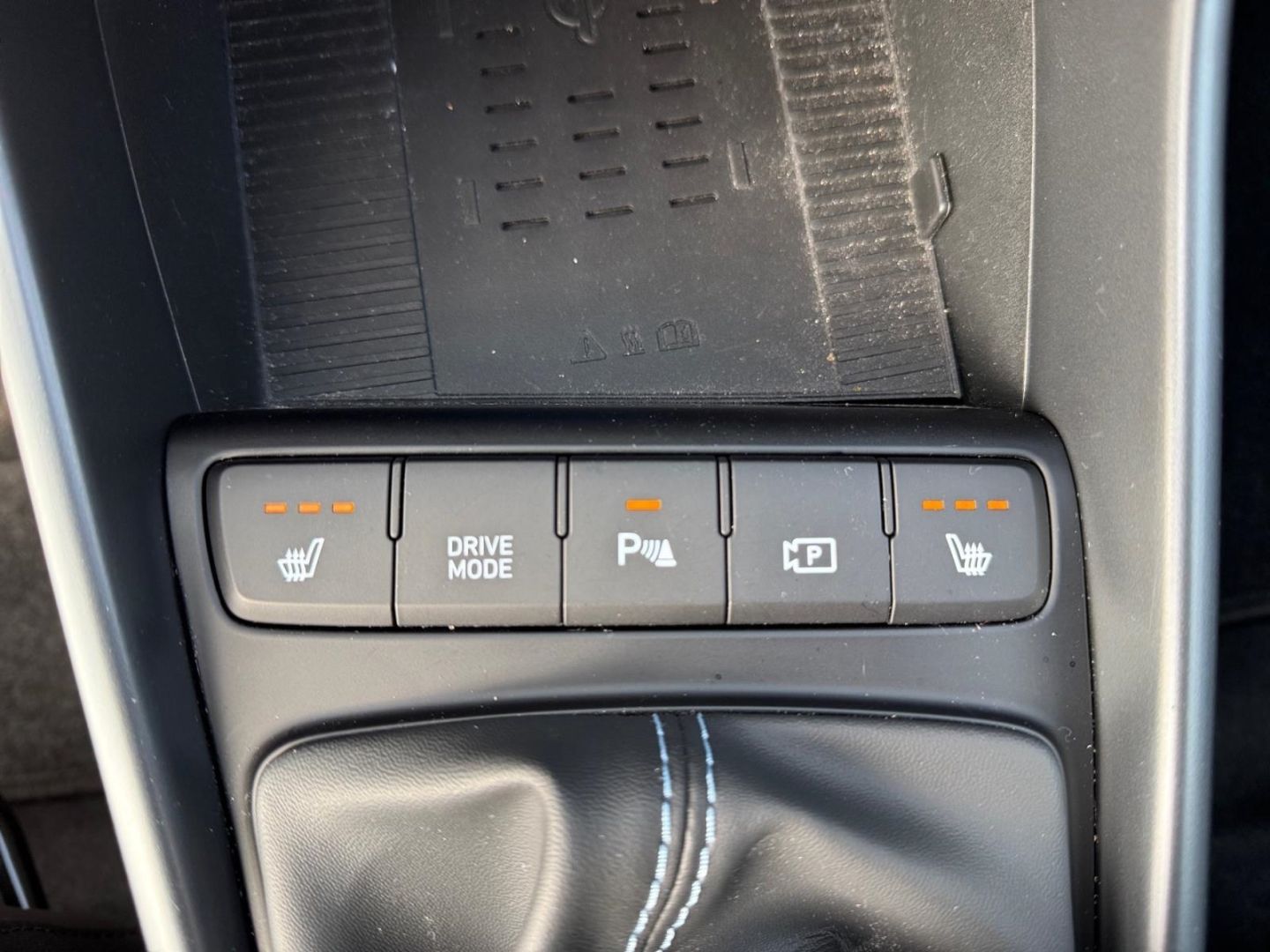 Fahrzeugabbildung Hyundai i20 N Performance 1.6 T-Gdi 204PS Sportpaket MT