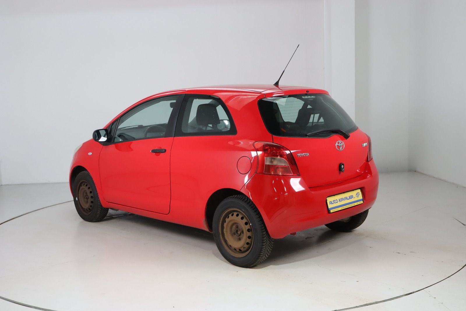 Fahrzeugabbildung Toyota Yaris 1.0-l-VVT-i * HU/AU bis 03.2026 *