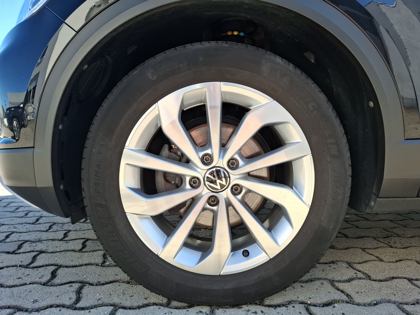 Fahrzeugabbildung Volkswagen T-Roc TSI Style LED Navi AID ACC Park-Assist SH