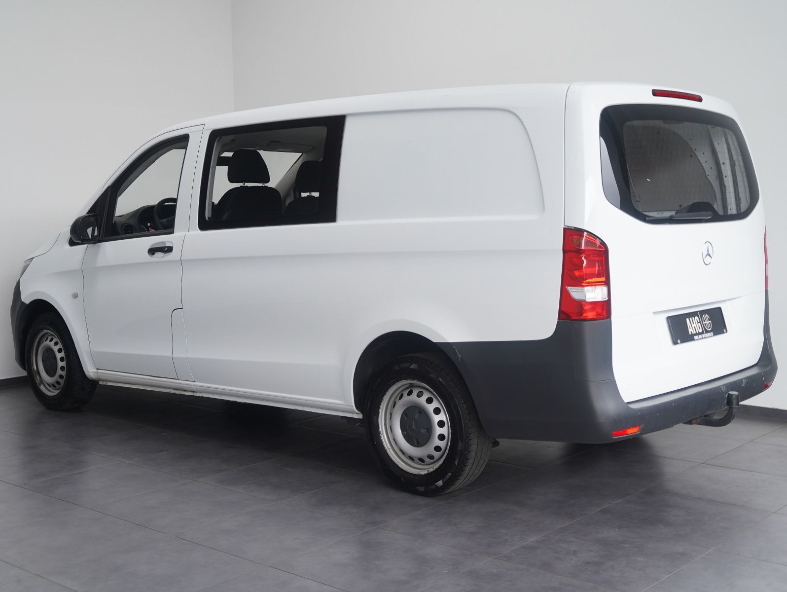 Fahrzeugabbildung Mercedes-Benz Vito Mixto 114 CDI RWD lang 6-SITZER/AHK