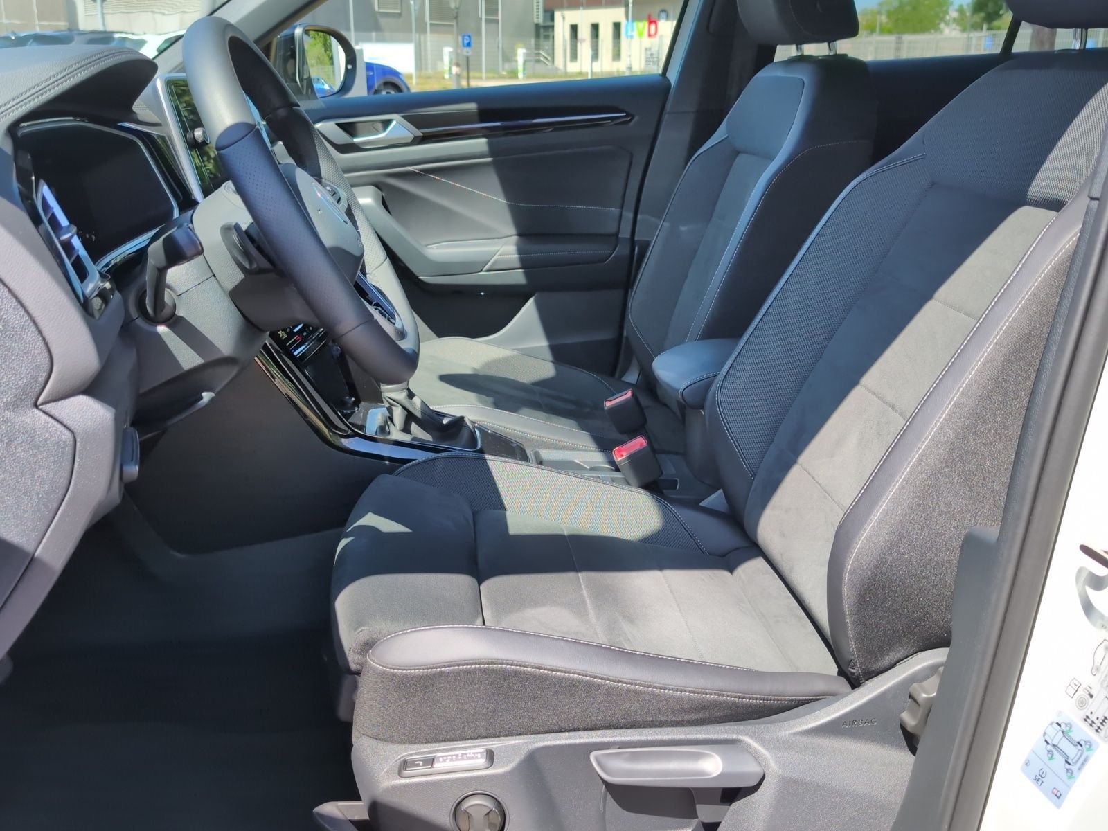 Volkswagen T-Roc - Bild 20
