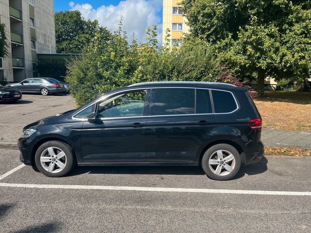 Image of Volkswagen Touran