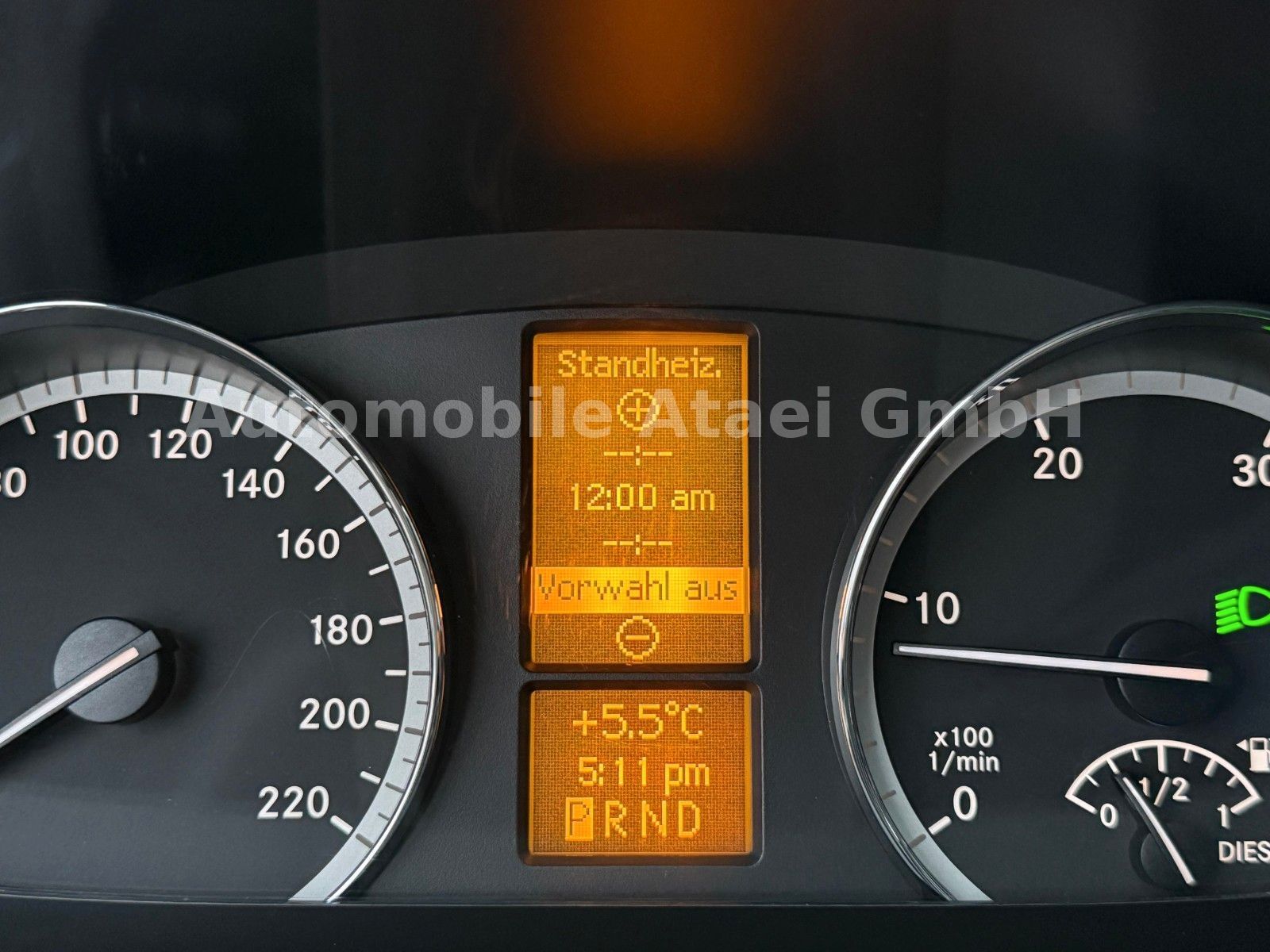 Fahrzeugabbildung Mercedes-Benz Vito 116 CDI lang Automatik COMAND+XENON (3664)