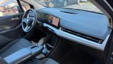 BMW 218i Active Tourer/Pano/SHZ/AHK - Thumbnail 17
