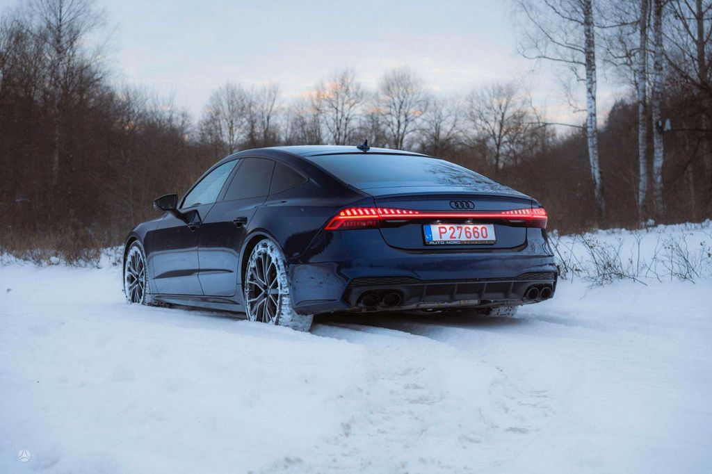 Audi S7