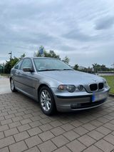 BMW 318i Compact - BMW 318: Compact
