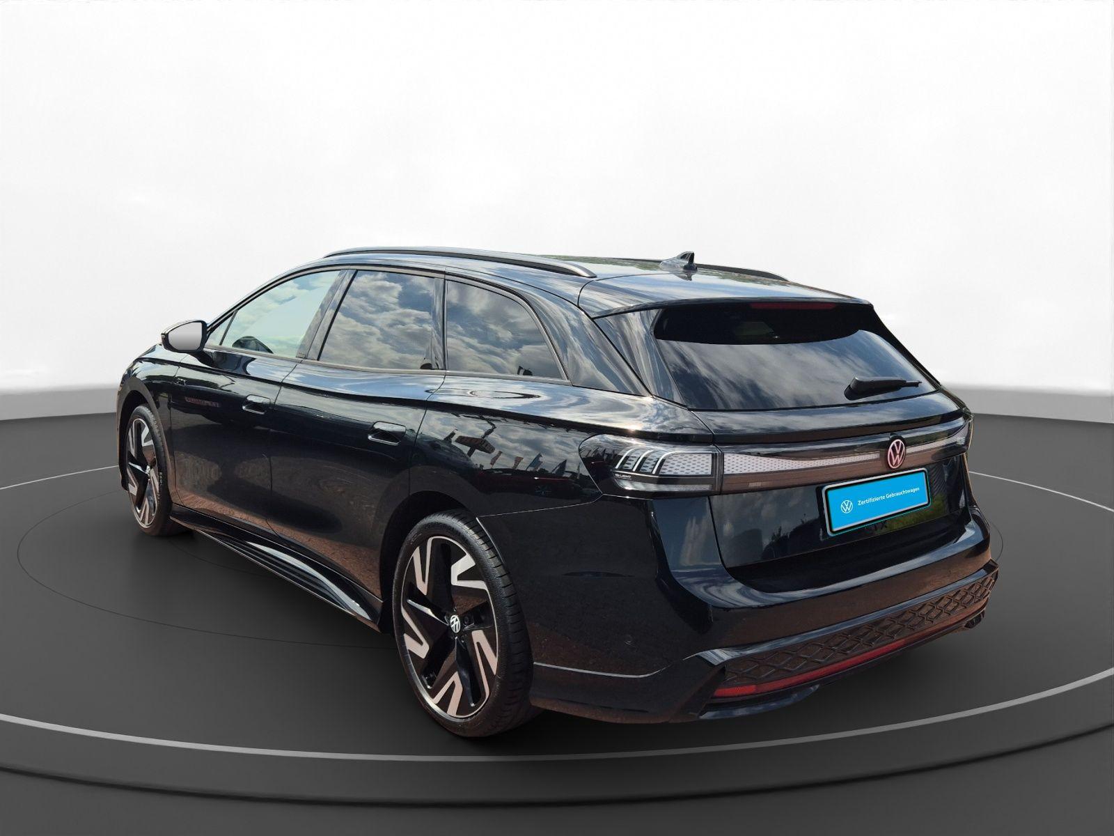 Volkswagen ID.7 Tourer GTX 340ps 4Motion Pano AHK Harman Wä