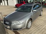 Audi A6 2.7 TDI QUATTRO-AUTOM-AHK-NAVI-LEDER-GSD - Audi A6 aus 2006 mit Diesel-Antrieb: Kombi