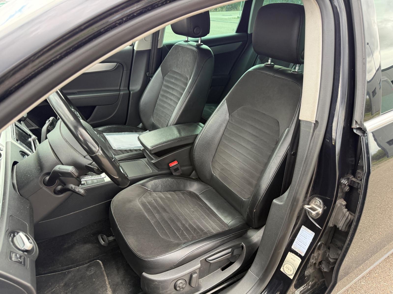 Volkswagen Passat 2011 — photo 8