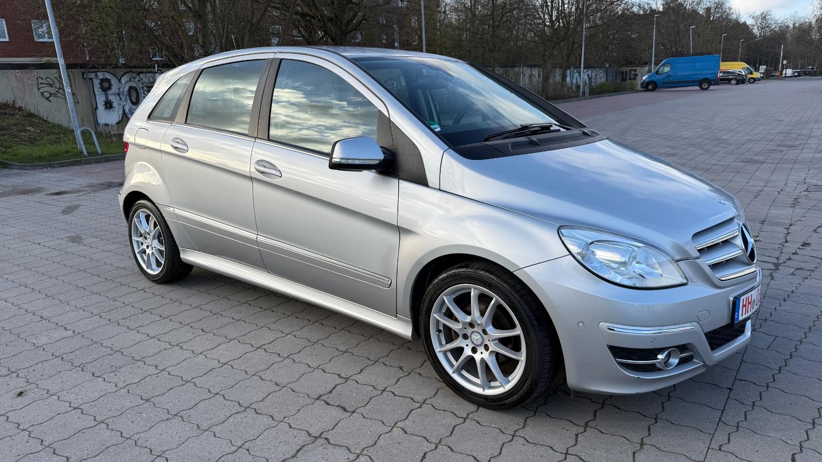 Mercedes-Benz B 180 Autotronic