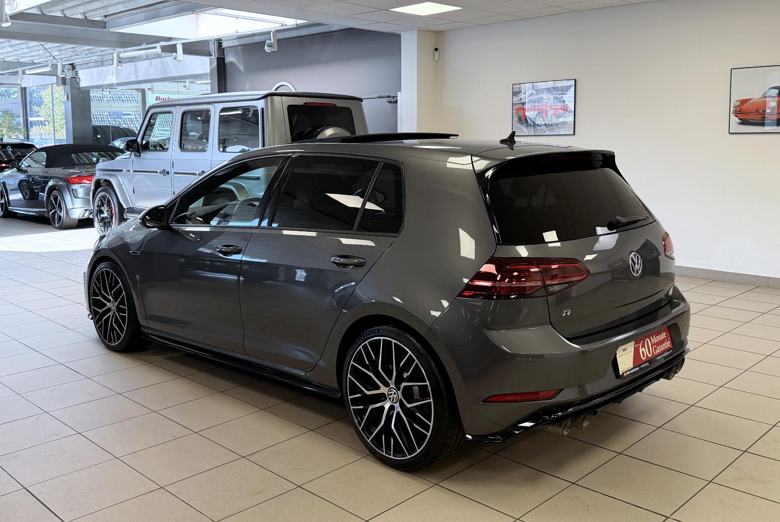 Volkswagen Golf VII R 4M *Akrapovic*PanSD*ACC*Carbon*Kamera