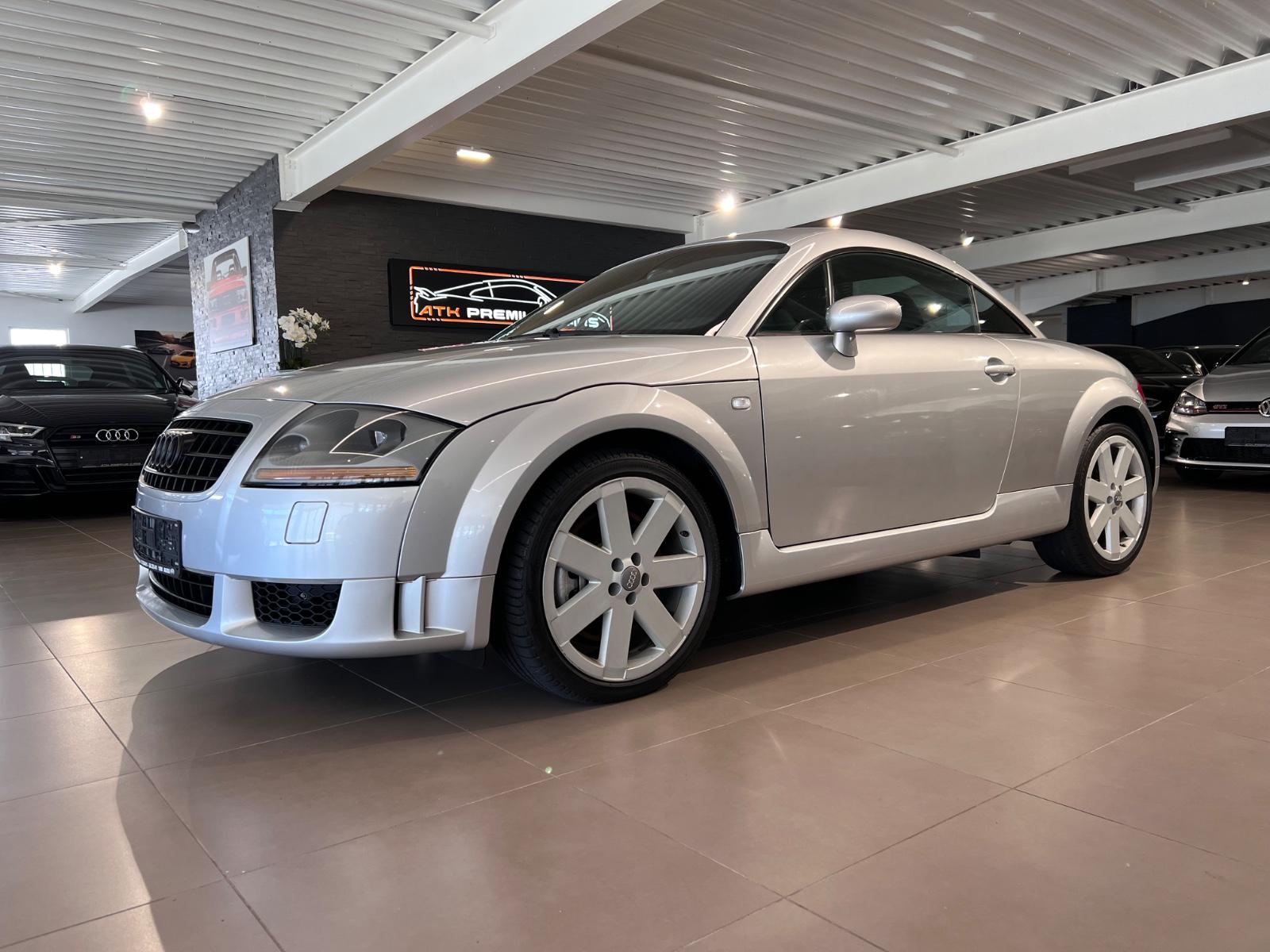 Audi TT Coupe 3.2 V6 DSG quattro BOSE NAVI KETTEN NEU
