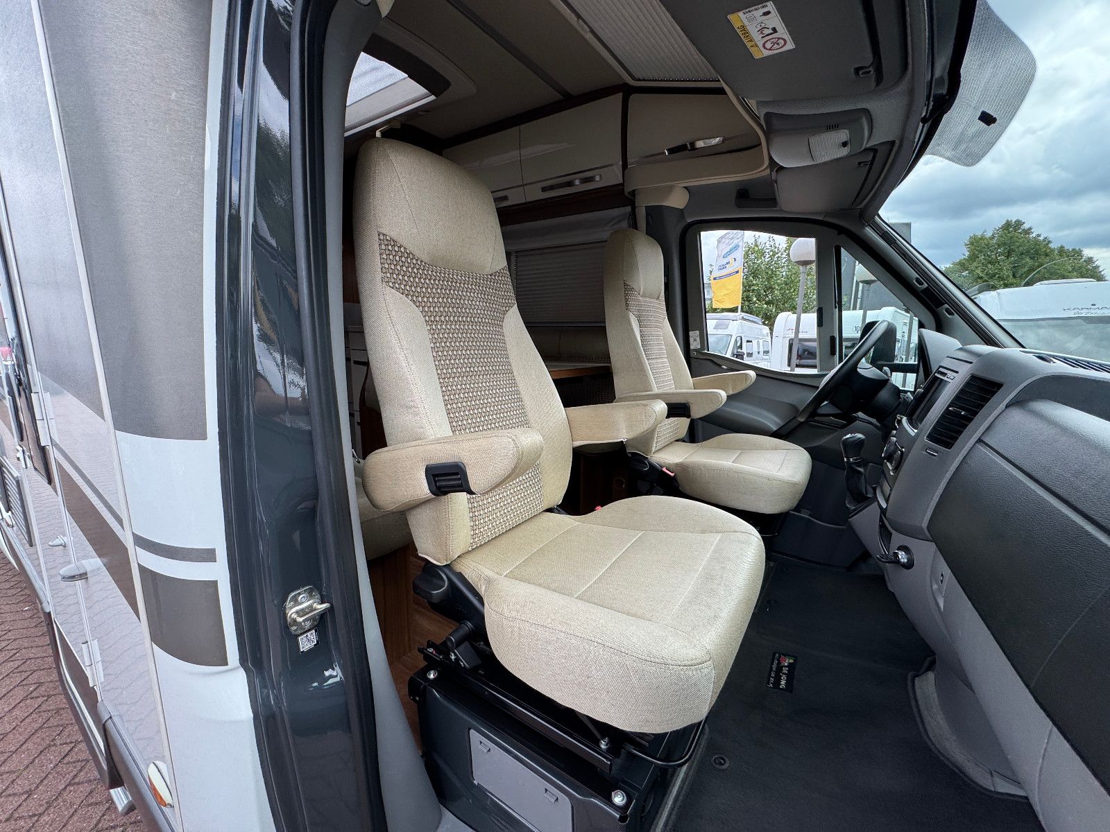 Fahrzeugabbildung HYMER / ERIBA / HYMERCAR ML-T 620 MB Sprinter 7GT EURO 6 HECKANTRIEB VOLL