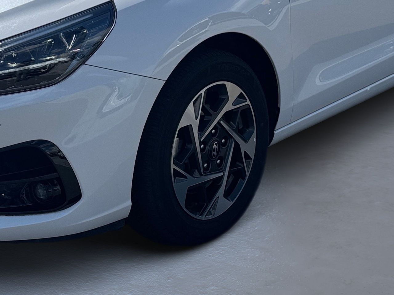 Fahrzeugabbildung Hyundai i30 DCT PRIME LED*NAVI*TEMPO*WINTER*CARPL*KAM*2Z