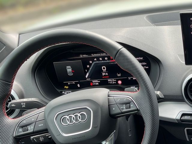 SQ2 TFSI QUATTRO MATRIX LED+PANO+KAMERA+AHK+