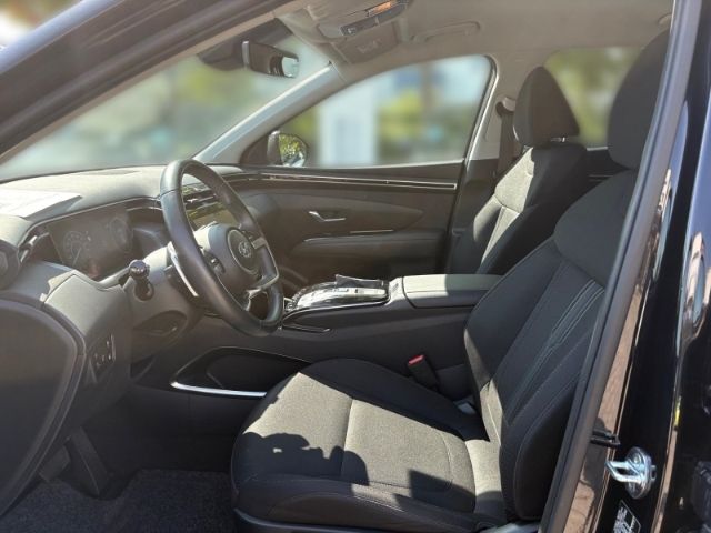Fahrzeugabbildung Hyundai Tucson Trend Plug-In Hybrid 4WD+Assistenz-Paket+