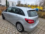 Mercedes-Benz B 220 d DCT Style Style