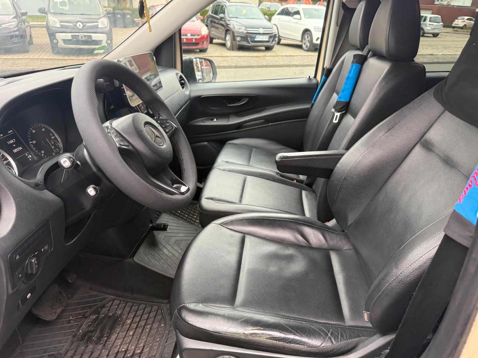Mercedes-Benz Vito Tourer 116 extralang Pro Auto Leder Navi