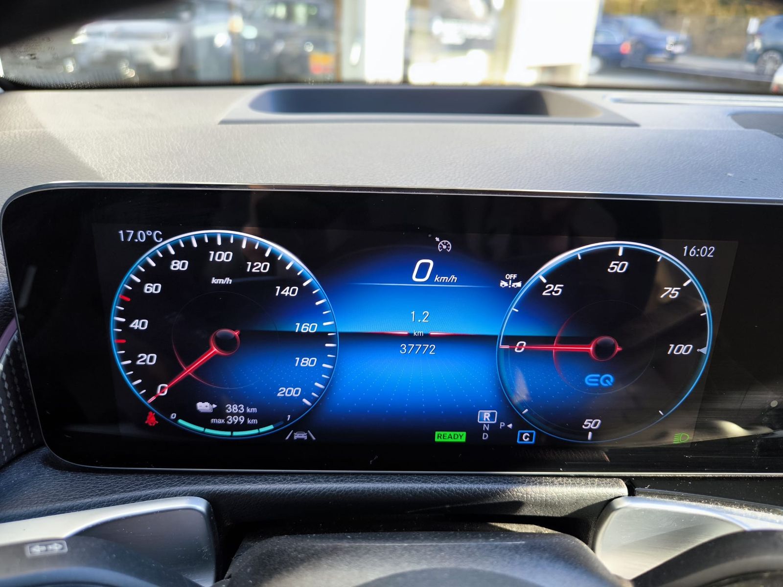 Fahrzeugabbildung Mercedes-Benz EQB EQB 250 Progres 7SI+WIDES+HEAD+LED+SHZ+KAM+