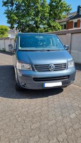 Volkswagen T5 Multivan Cruise - VW T5 Multivan in Bonn