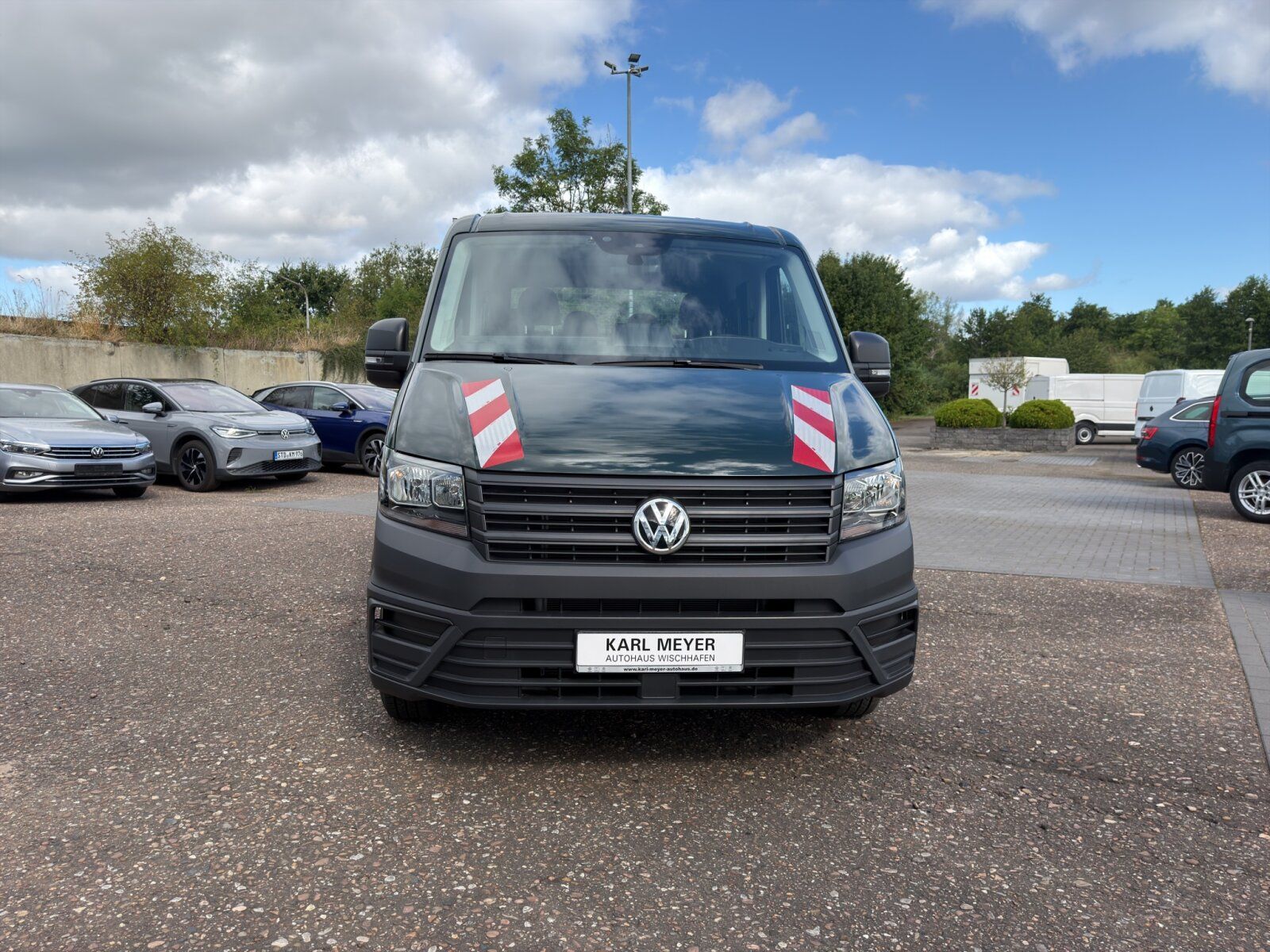 Fahrzeugabbildung Volkswagen Crafter 35 Pritsche 2.0 TDI DOKA Kipper
