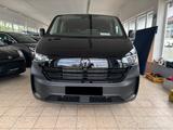 Volkswagen T7 Transporter 4 Motion 9 Sitzer - schwarze Volkswagen T7 Transporter