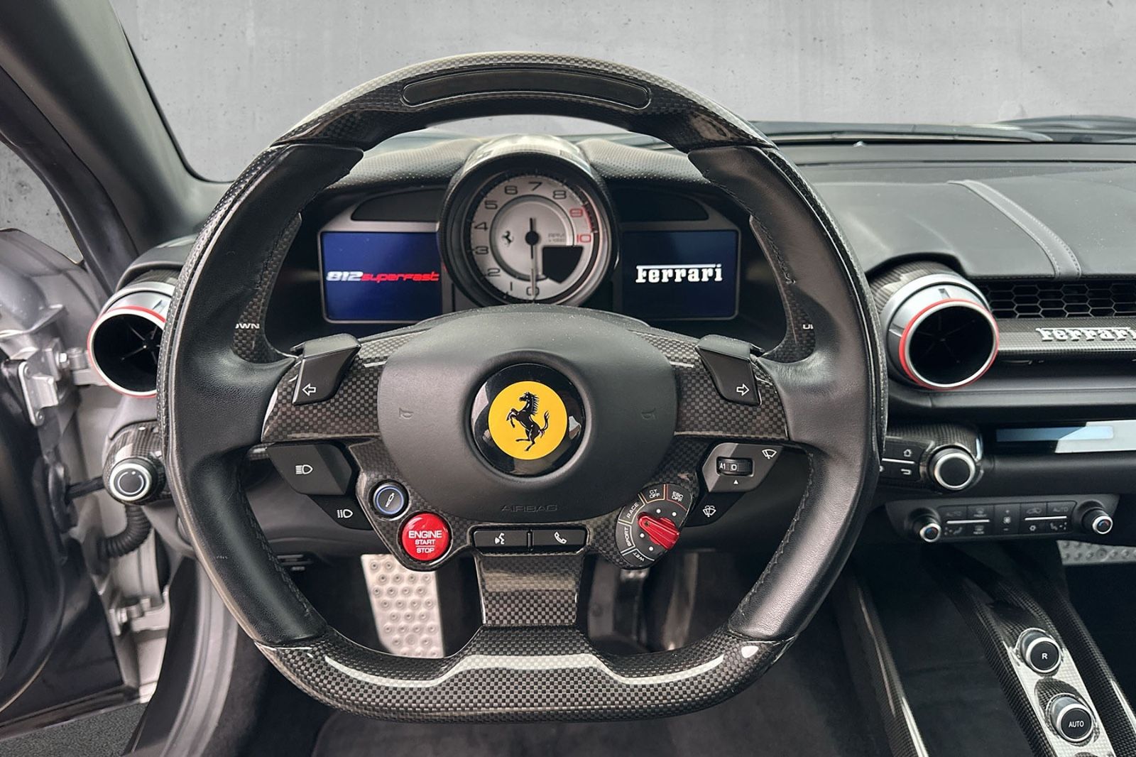 Fahrzeugabbildung Ferrari 812*100% Karbon*LED*Lift*JBL*Display*Kamera