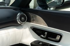 Mercedes-Benz SL 63 AMG – 19 / 30