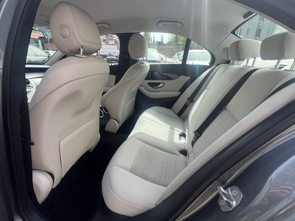 Mercedes-Benz C 180 d Automatik*Xenon*Navi*Top