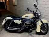 Harley-Davidson 883 Sportster