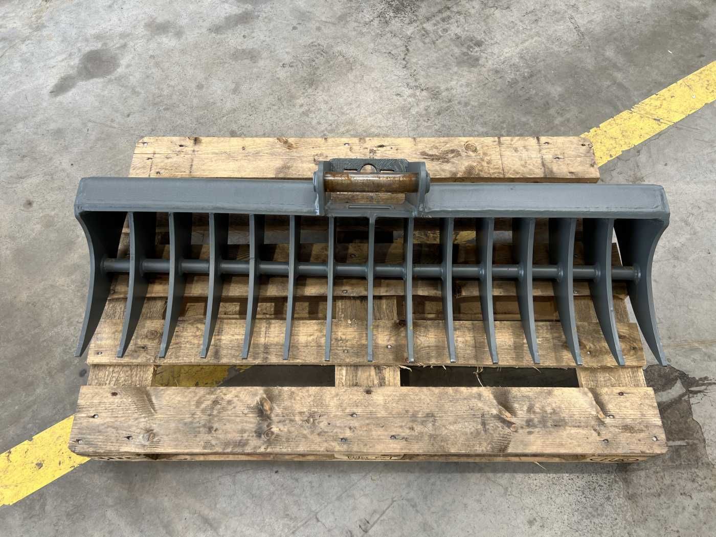 Fahrzeugabbildung Andere HS Schoch Reisigrechen Roderechen MS01 1.200 mm