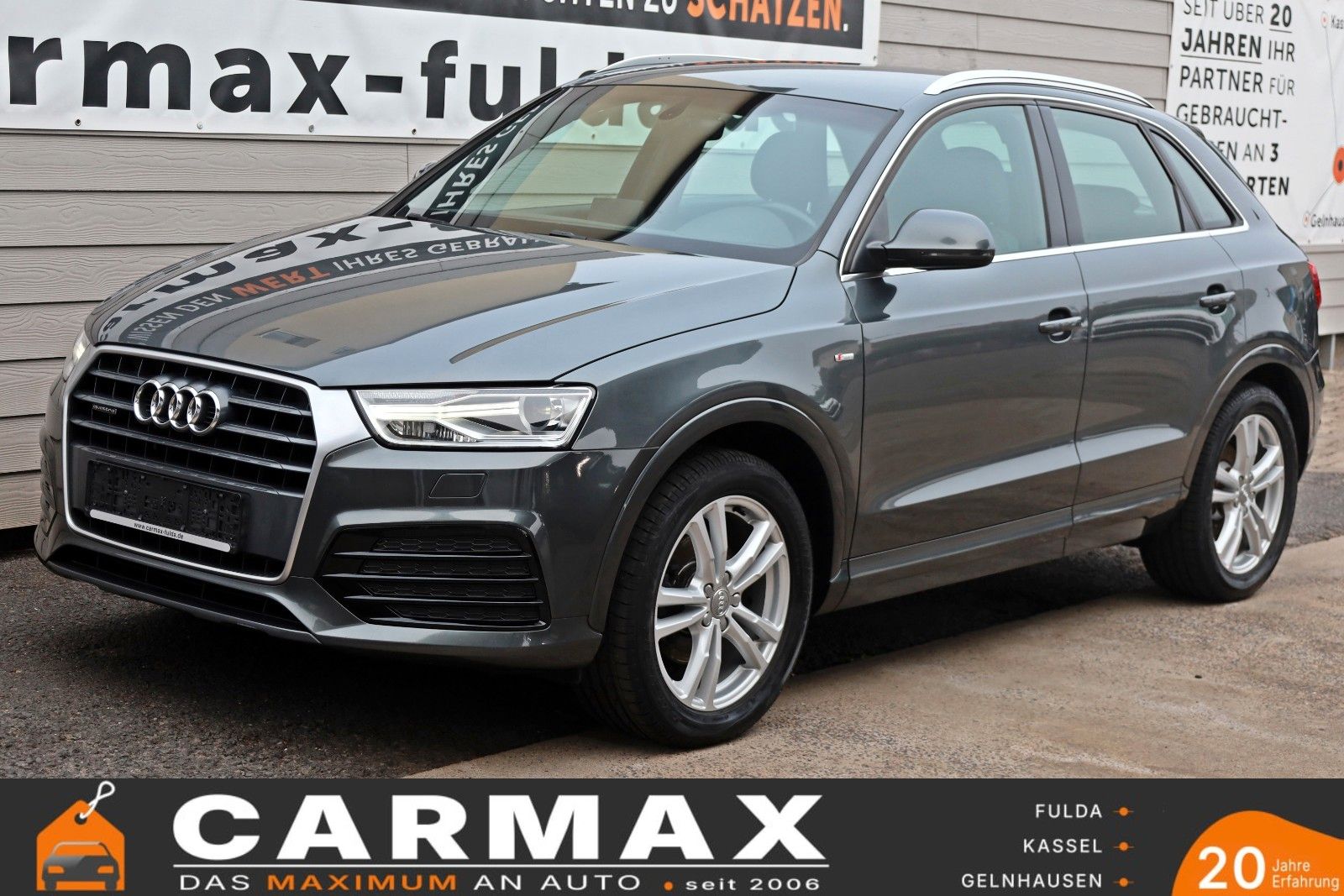 Fahrzeugabbildung Audi Q3 quattro S Line T.Leder,Navi,Xenon,SH,PDC,AHK