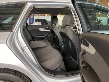 Audi A4 Avant 2.0 TDI Aut. *NAVI*SHZ*PDC*BI-XENON*